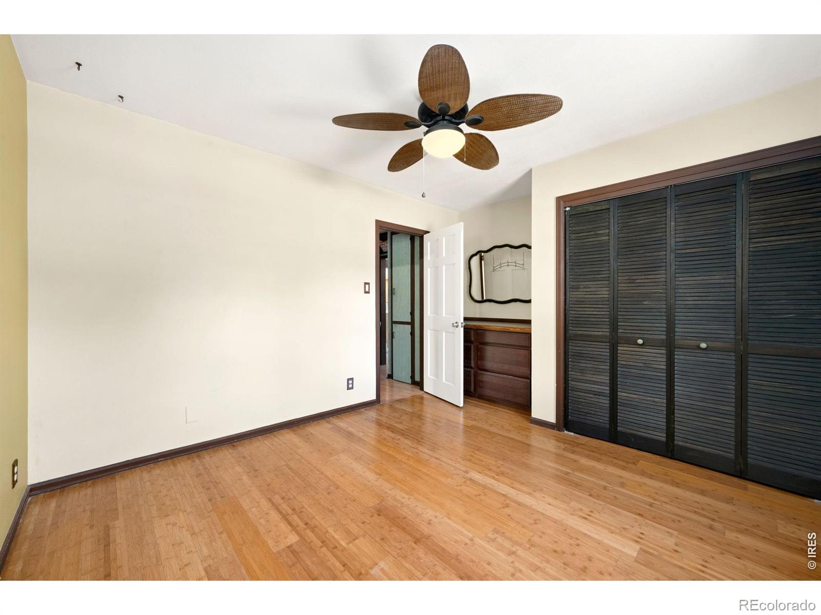 MLS Image #10 for 1208 e 3rd street,loveland, Colorado