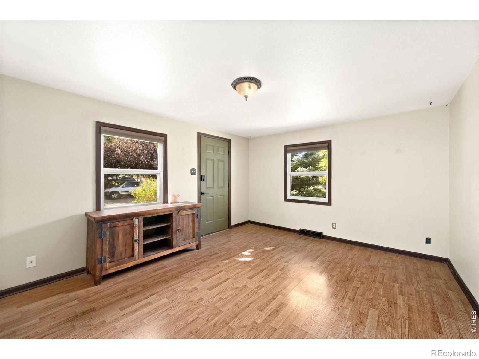 MLS Image #3 for 1208 e 3rd street,loveland, Colorado