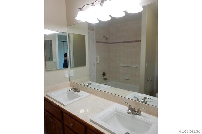 MLS Image #11 for 8692 e hawaii drive,denver, Colorado