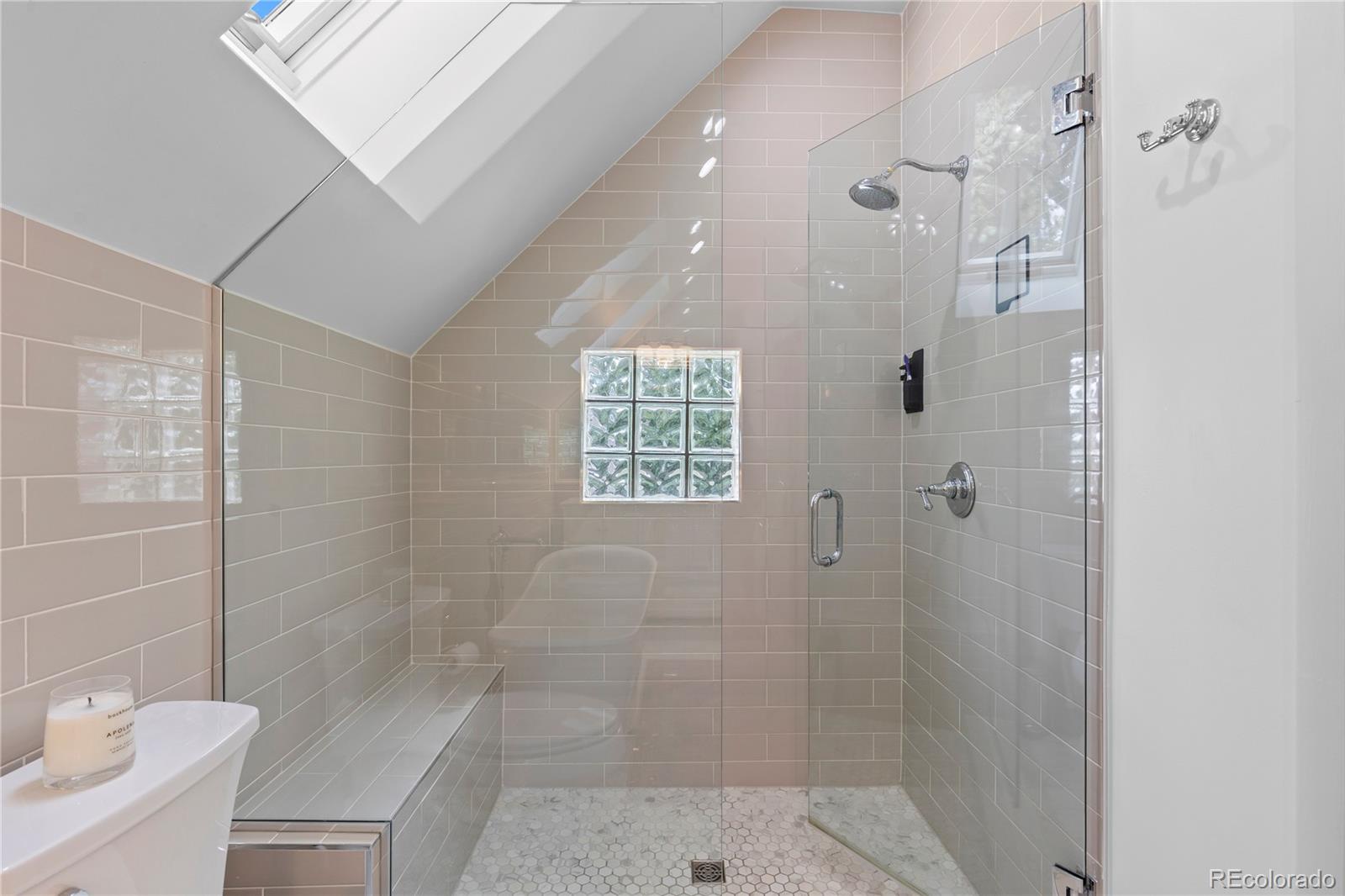MLS Image #31 for 1032 s york street,denver, Colorado