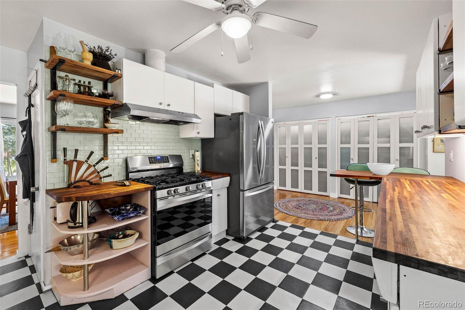 MLS Image #4 for 2953 s zenobia street,denver, Colorado