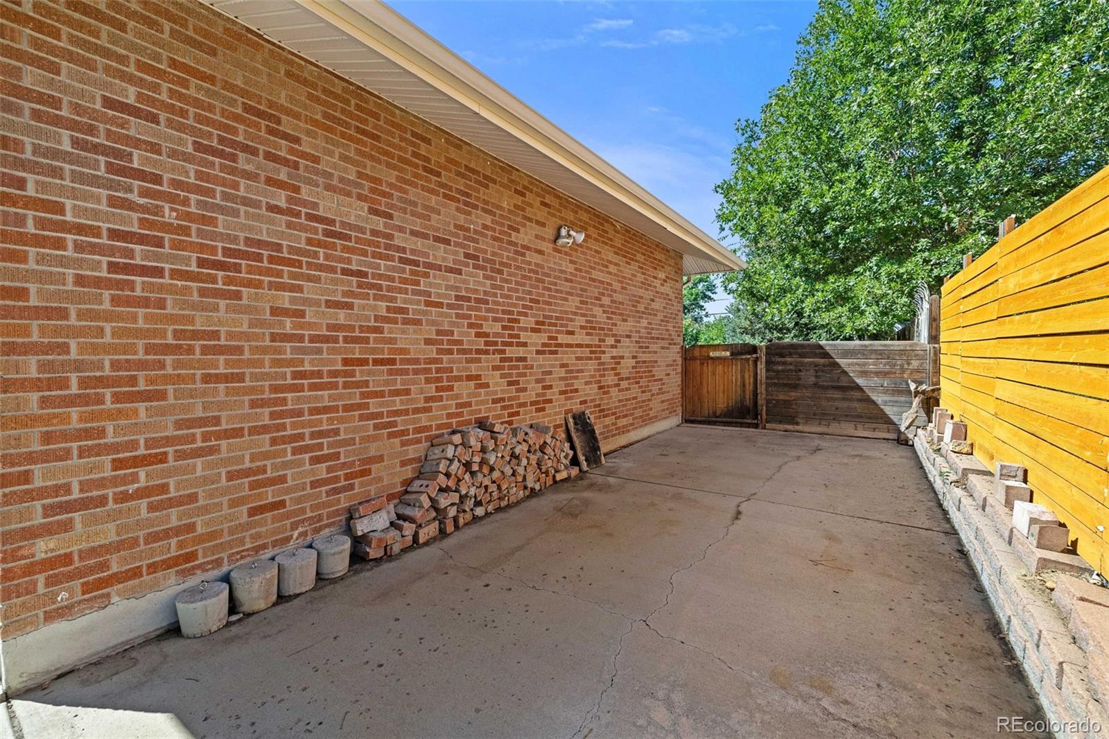 MLS Image #46 for 2953 s zenobia street,denver, Colorado