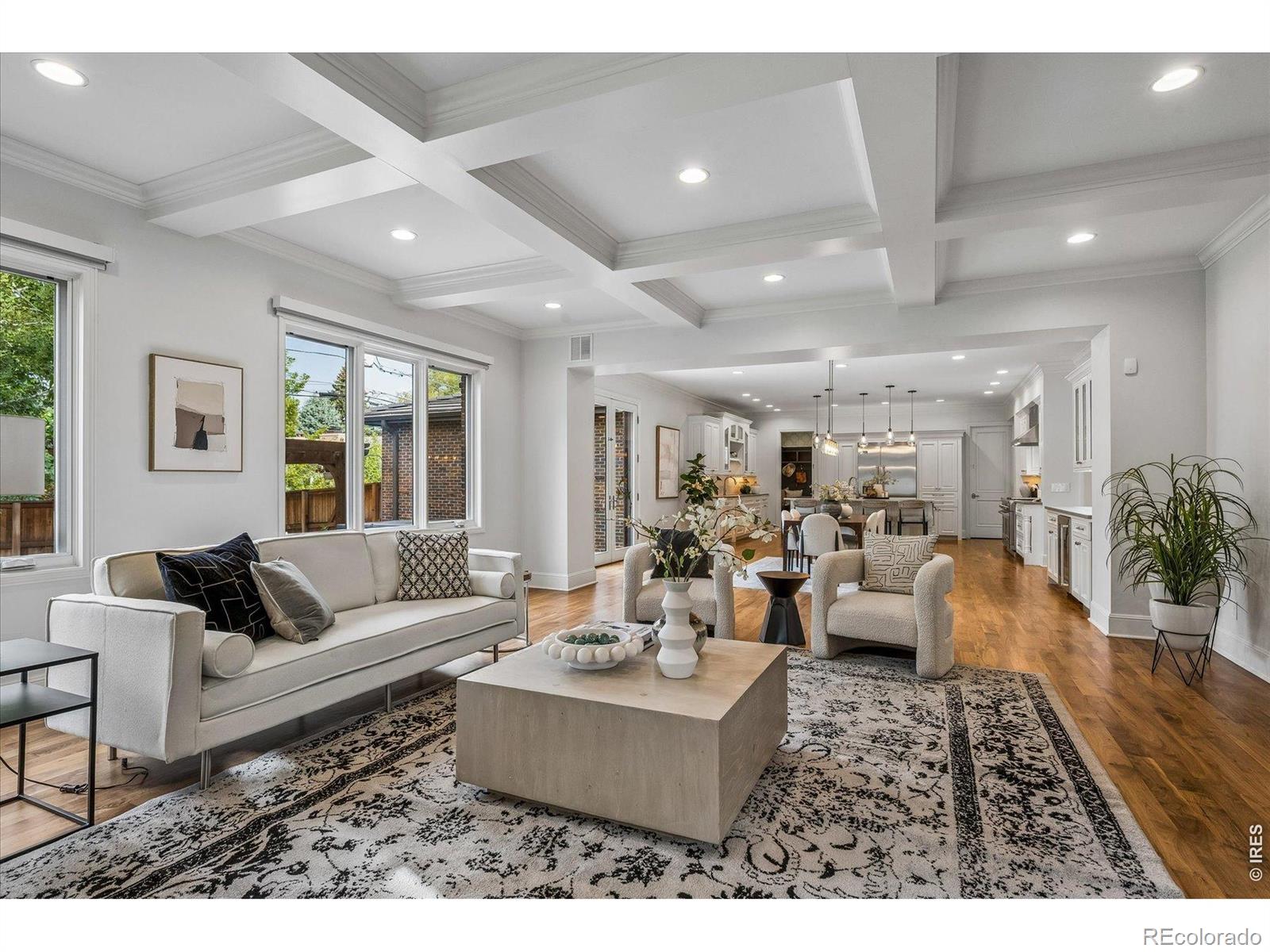 MLS Image #10 for 211 s cherry street,denver, Colorado
