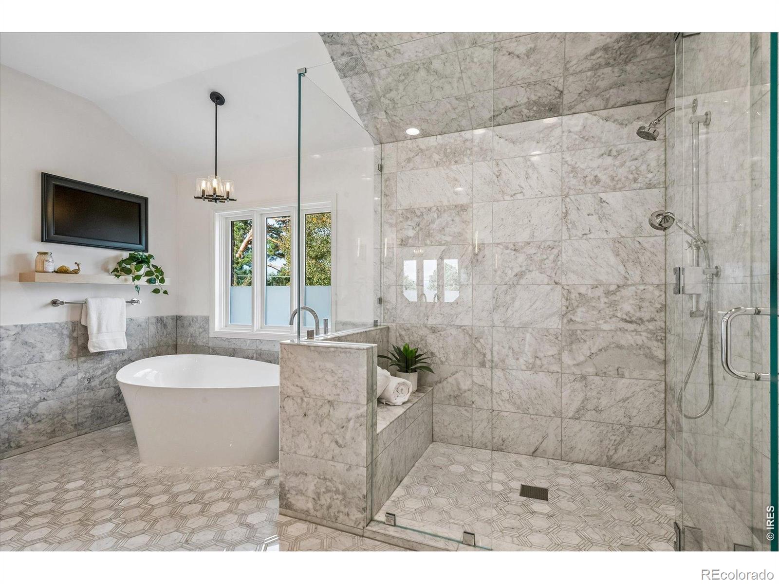 MLS Image #22 for 211 s cherry street,denver, Colorado