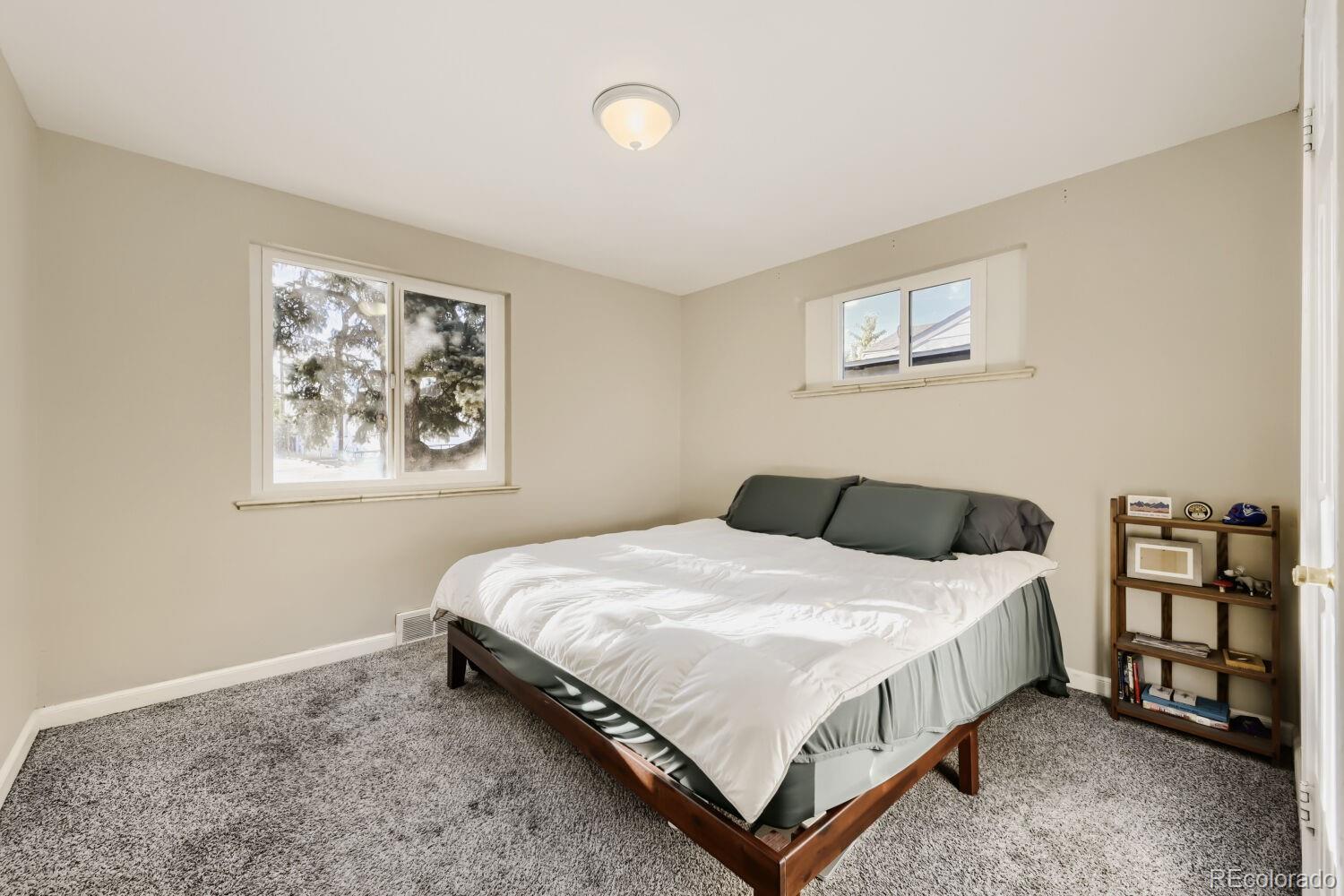 MLS Image #13 for 1318 s dale court,denver, Colorado