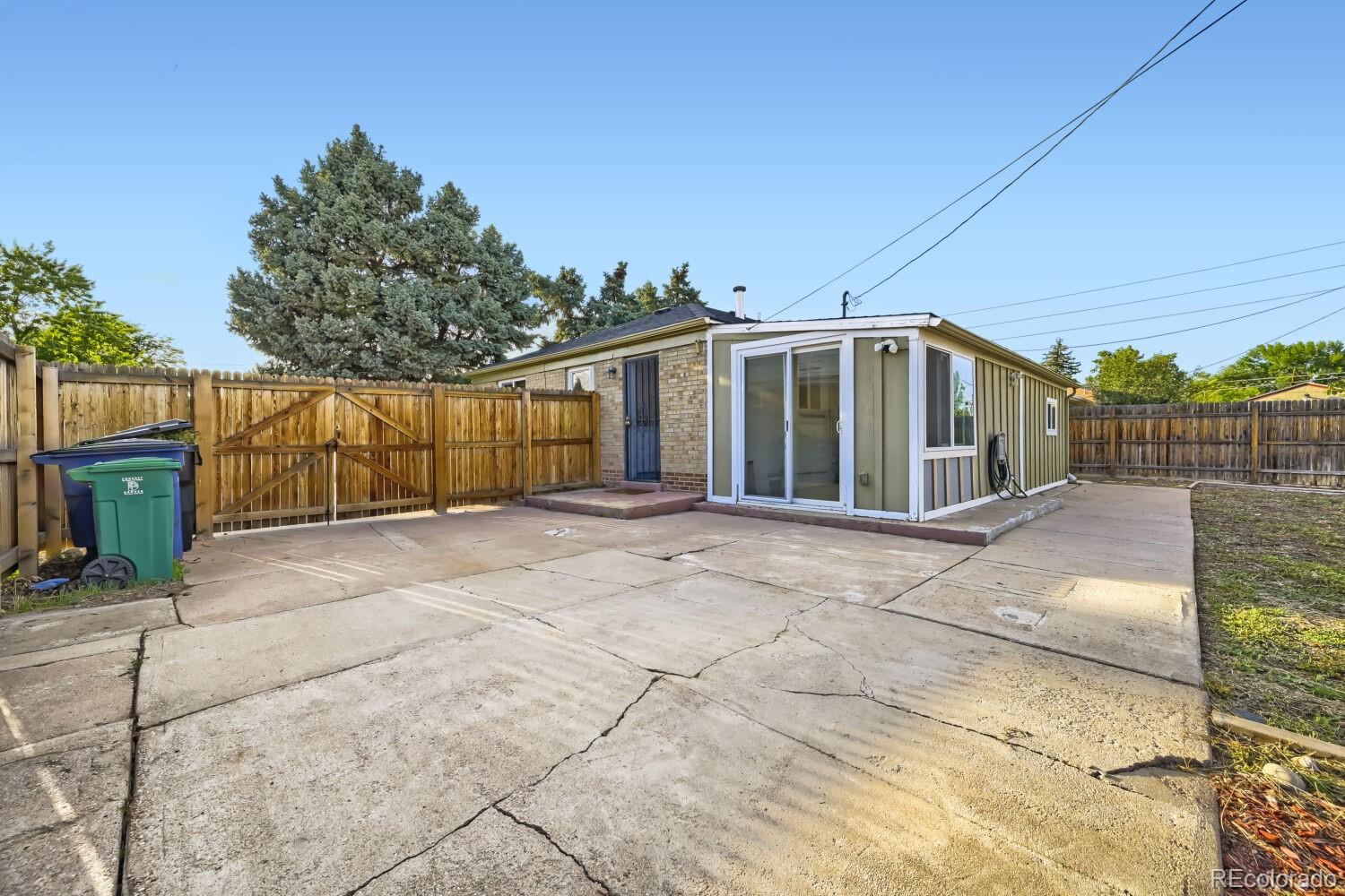 MLS Image #28 for 1318 s dale court,denver, Colorado