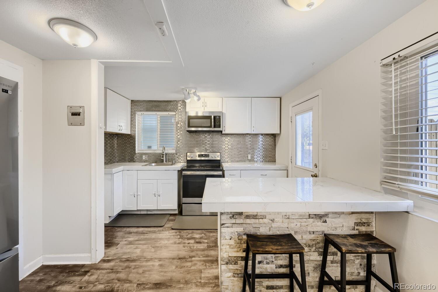 MLS Image #9 for 1318 s dale court,denver, Colorado