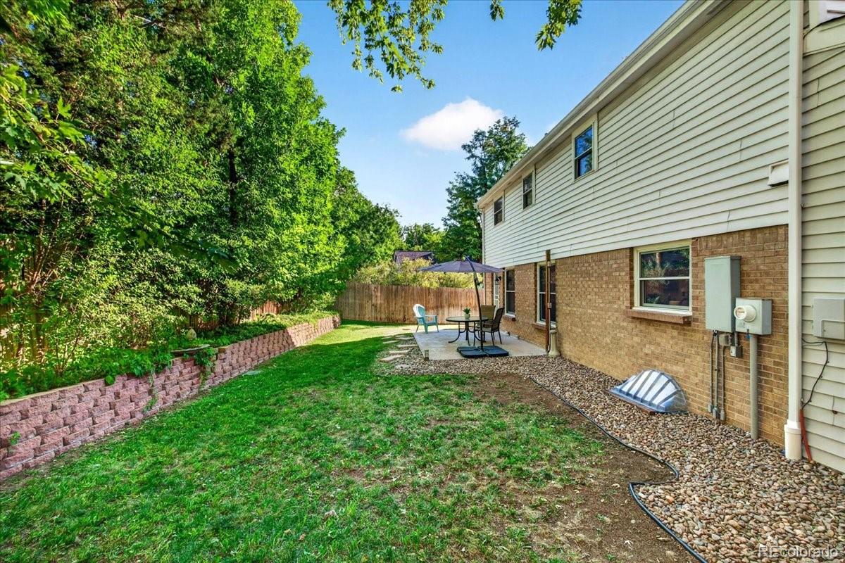 MLS Image #37 for 3064 s spruce way,denver, Colorado