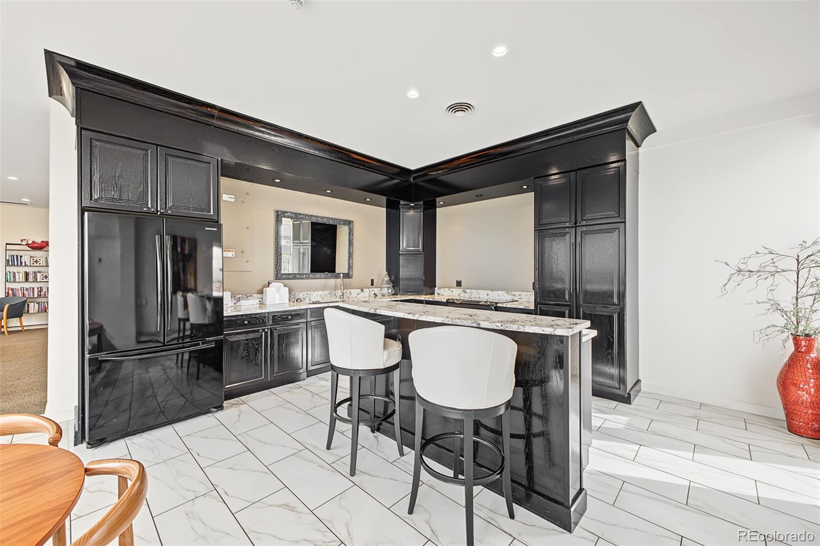 MLS Image #34 for 4570 e yale avenue 301,denver, Colorado