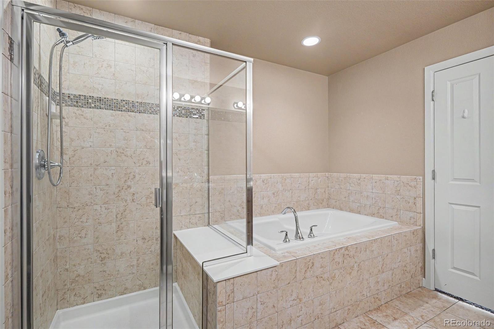 MLS Image #14 for 1124  rockhurst drive,highlands ranch, Colorado