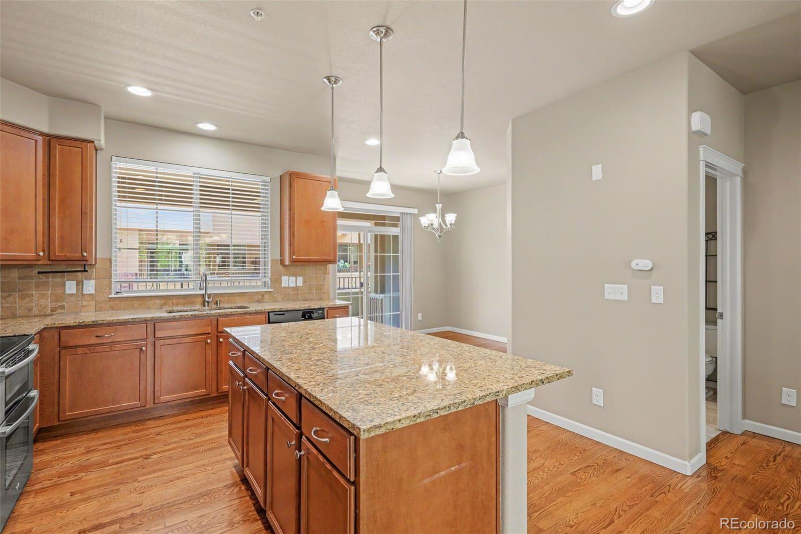 MLS Image #6 for 1124  rockhurst drive,highlands ranch, Colorado