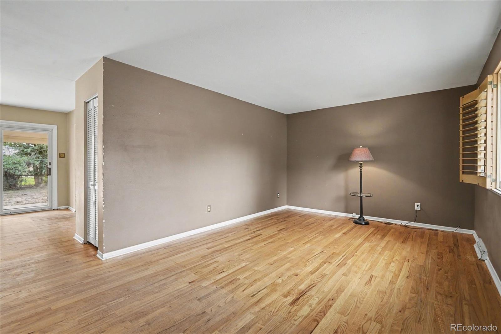 MLS Image #4 for 775 s glencoe street,denver, Colorado
