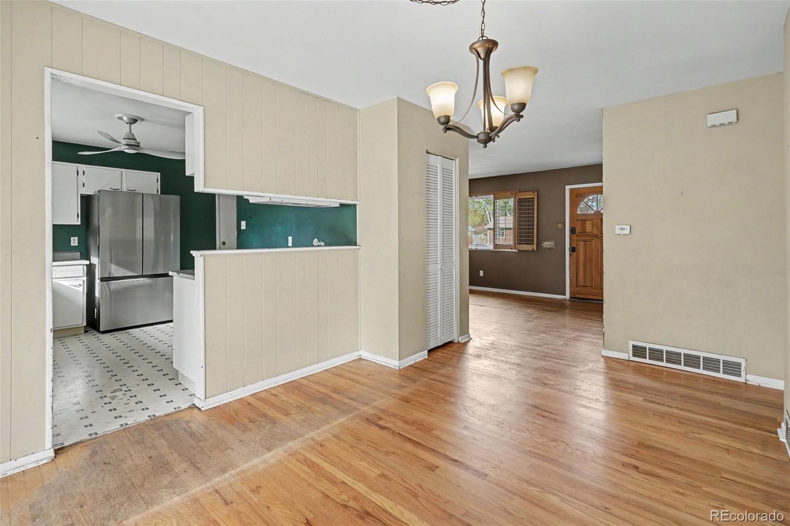 MLS Image #7 for 775 s glencoe street,denver, Colorado