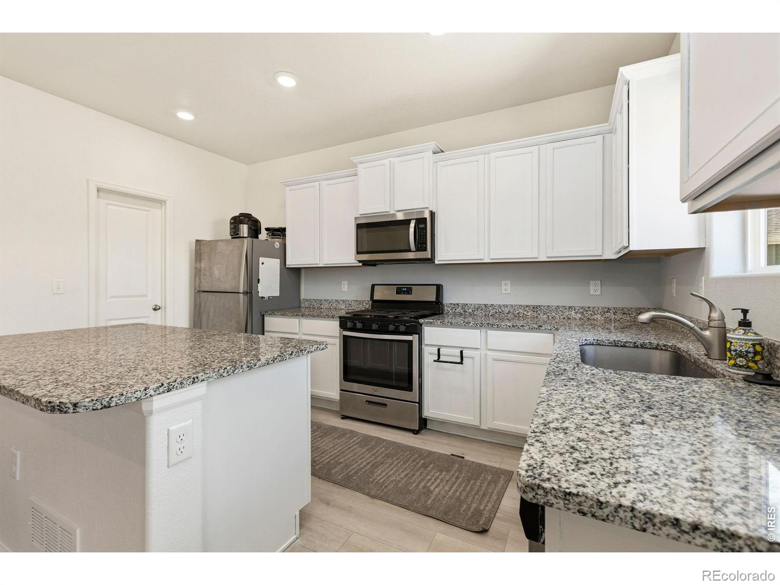 MLS Image #7 for 989  cascade falls street,severance, Colorado