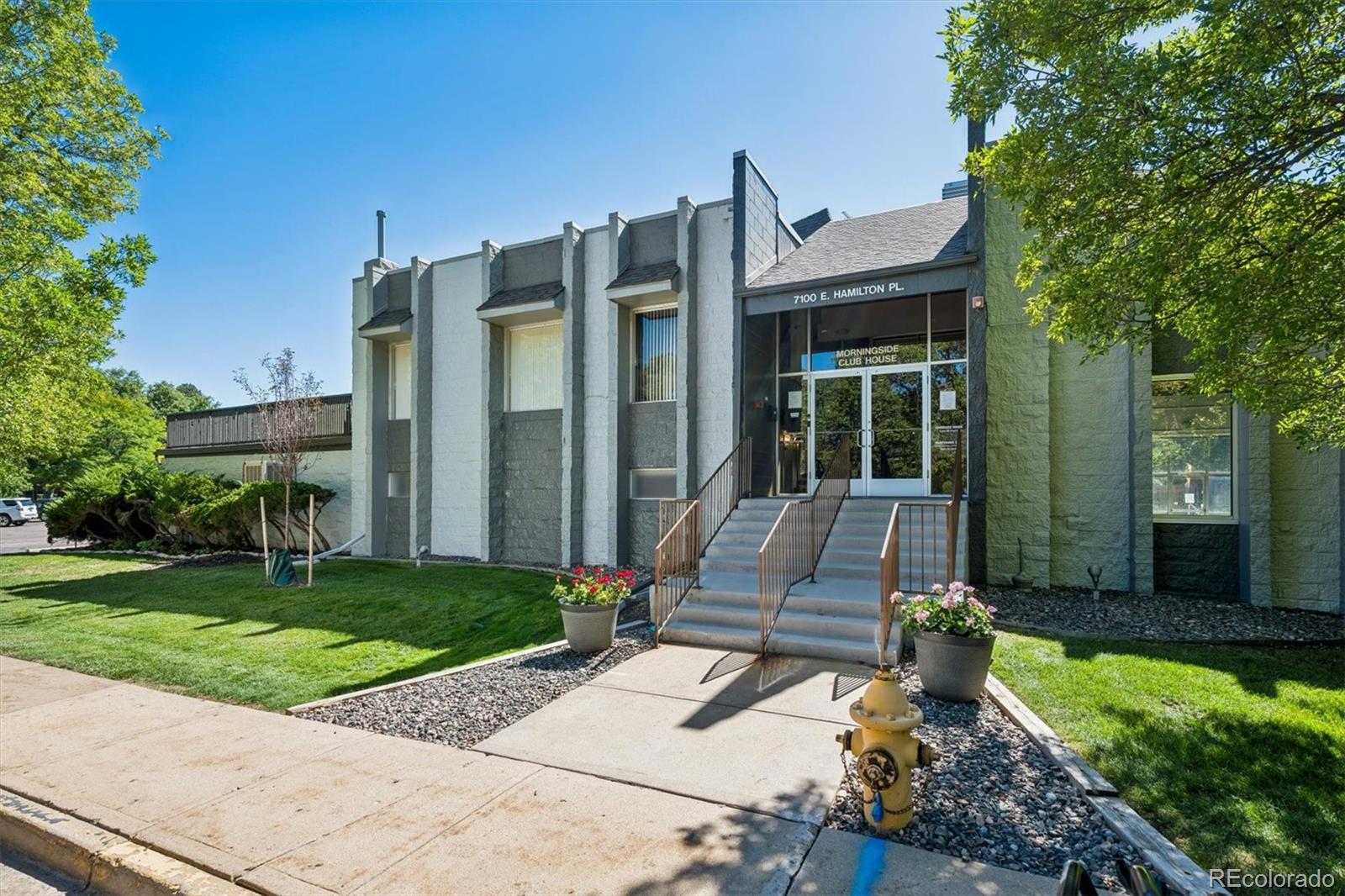 MLS Image #15 for 3465 s poplar street,denver, Colorado