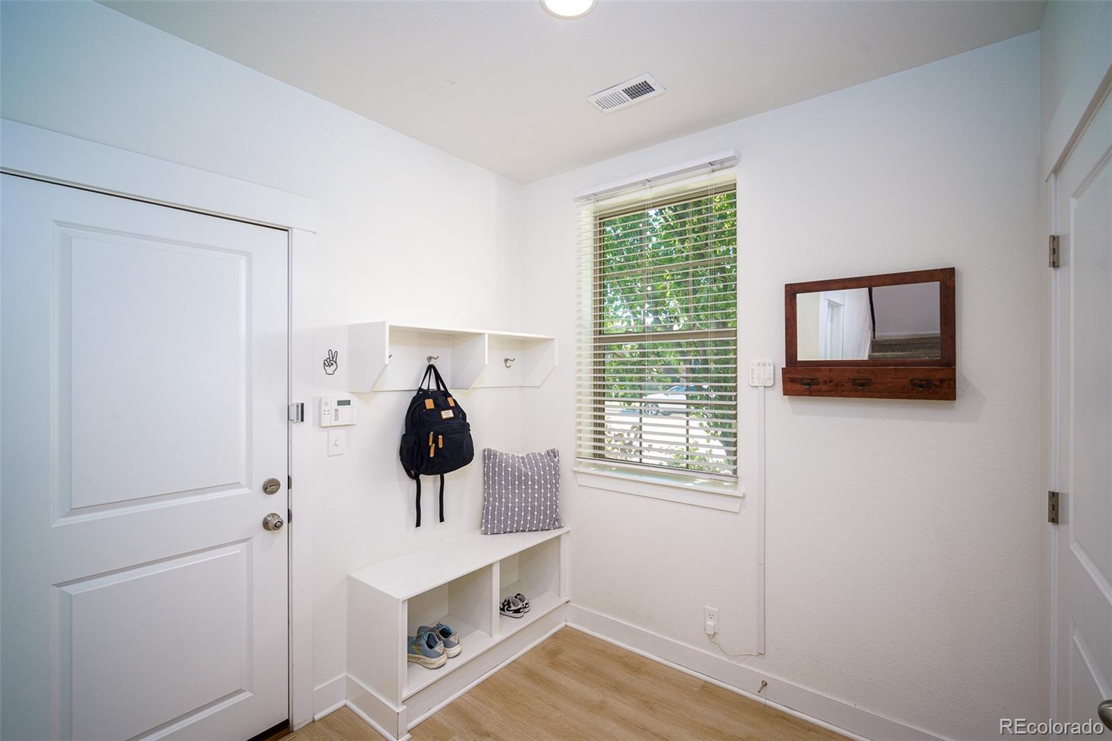 MLS Image #10 for 2600  moline street,denver, Colorado