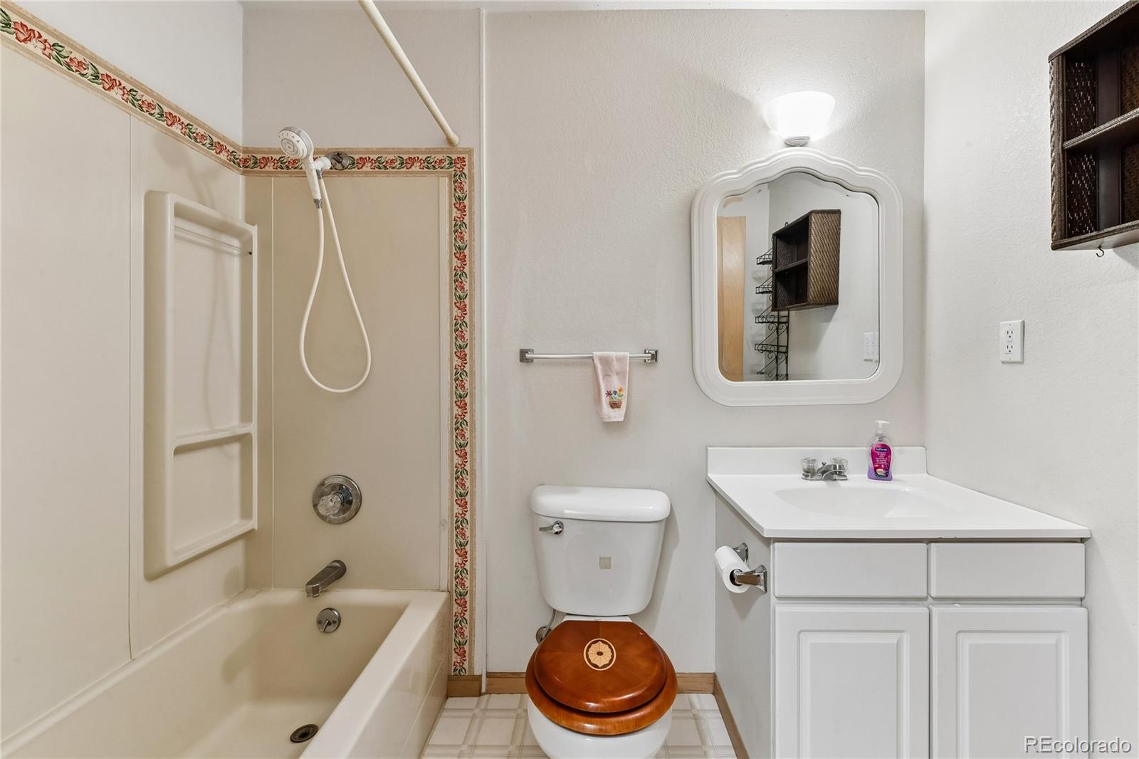 MLS Image #16 for 100  flora court,frederick, Colorado