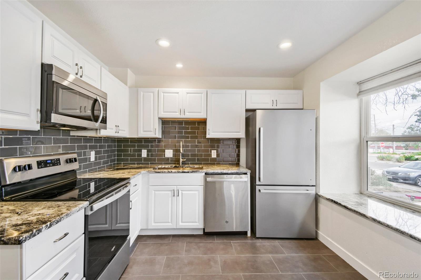 MLS Image #4 for 11669  pearl street ,northglenn, Colorado