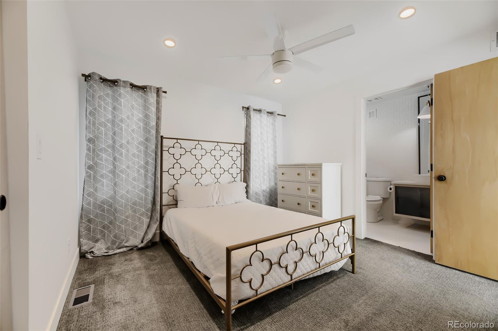MLS Image #15 for 3548  lipan street,denver, Colorado