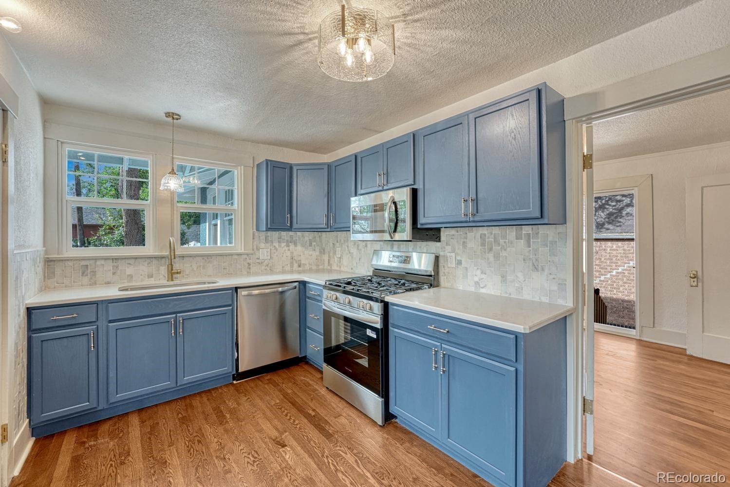 MLS Image #13 for 209 e washington street,colorado springs, Colorado