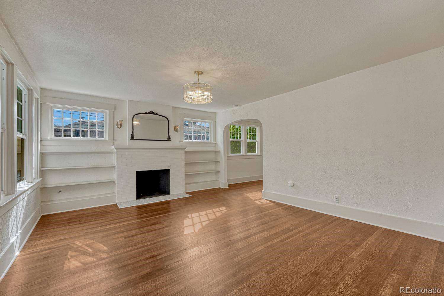 MLS Image #7 for 209 e washington street,colorado springs, Colorado