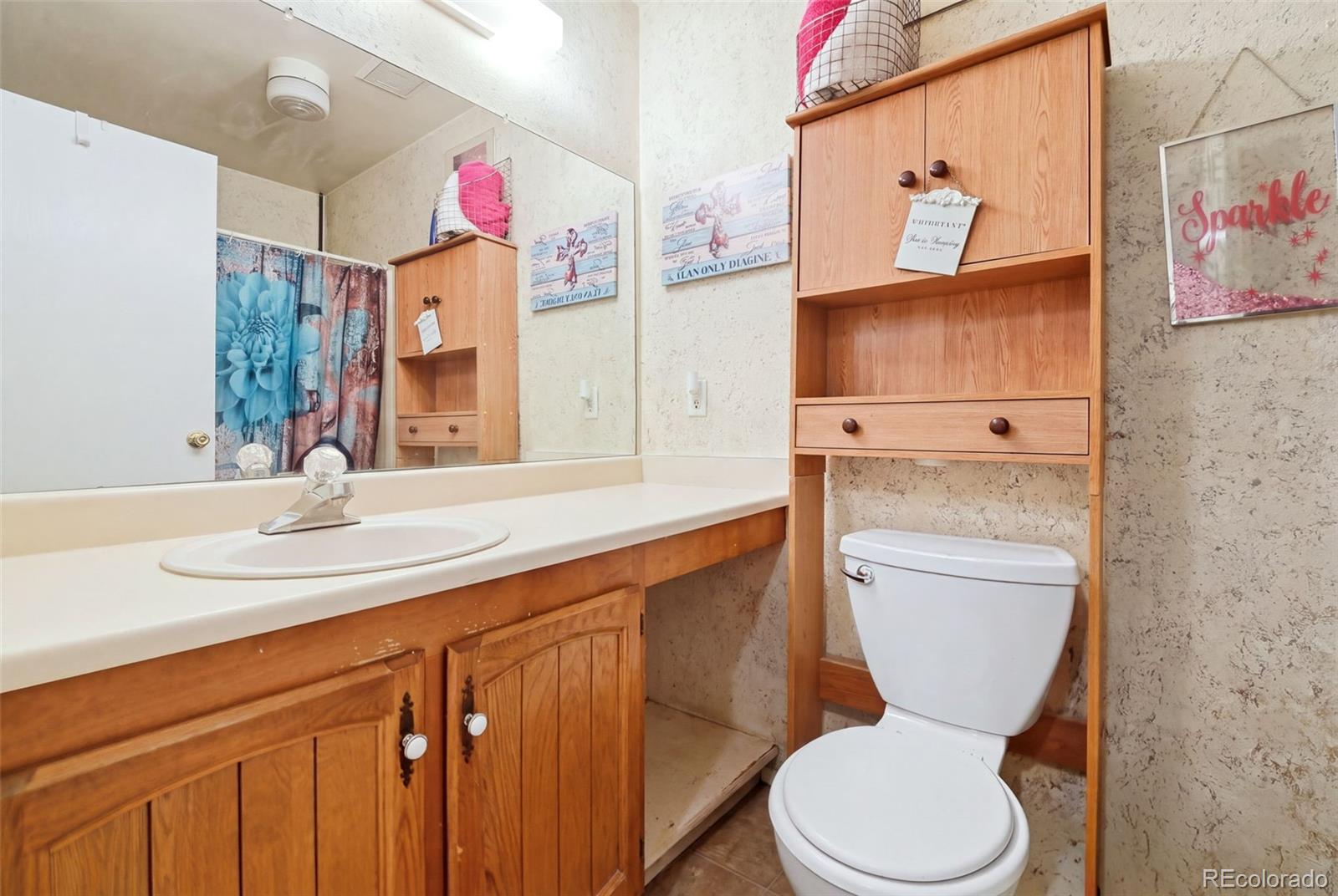 MLS Image #11 for 14434 e 1st drive,aurora, Colorado