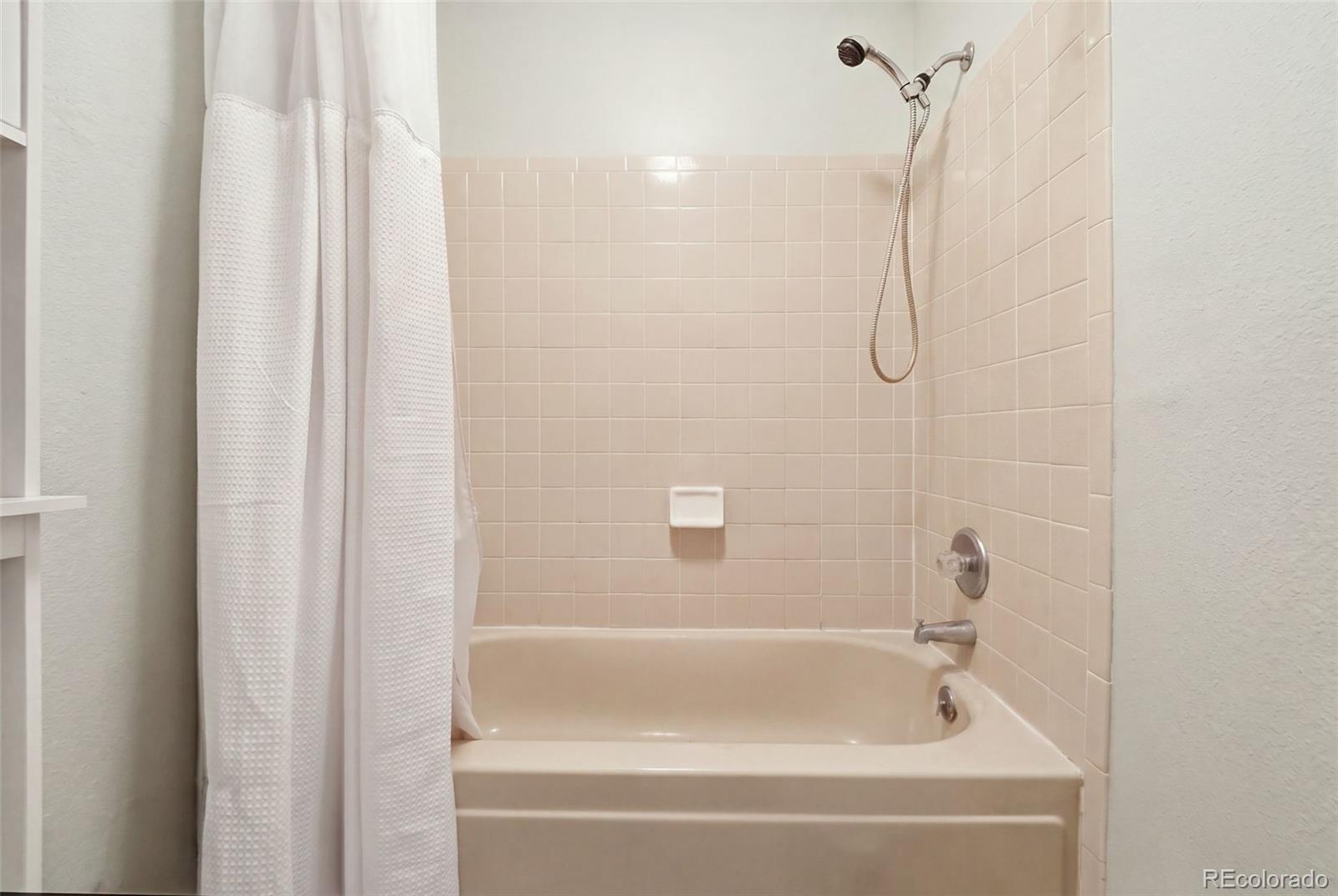 MLS Image #19 for 14434 e 1st drive,aurora, Colorado