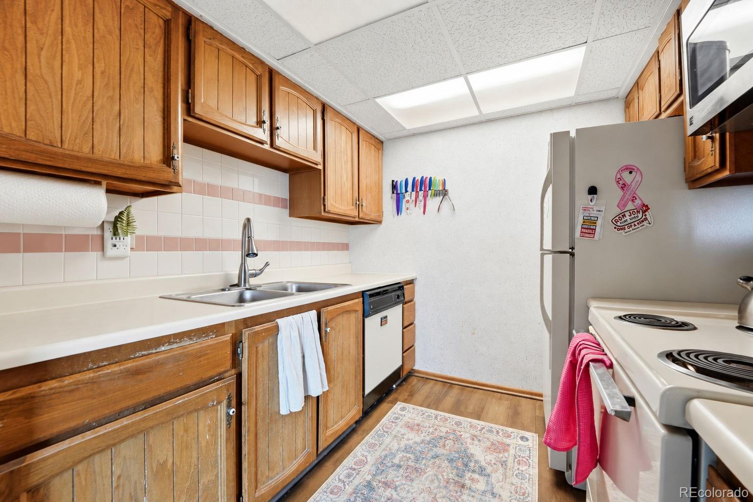 MLS Image #8 for 14434 e 1st drive,aurora, Colorado