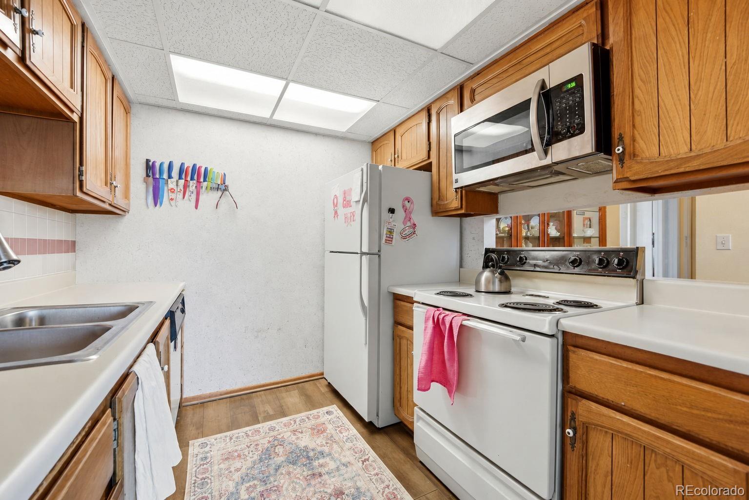 MLS Image #9 for 14434 e 1st drive,aurora, Colorado