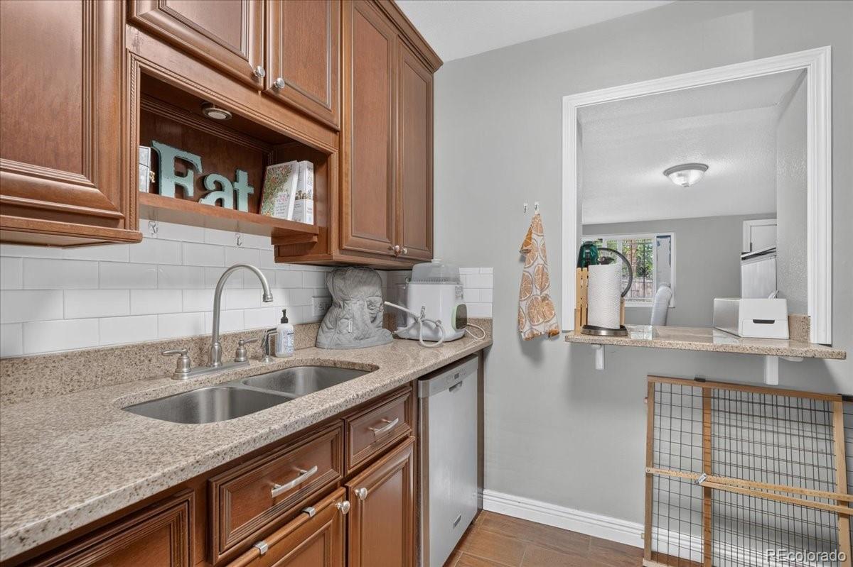 MLS Image #6 for 3025 n adams street,denver, Colorado