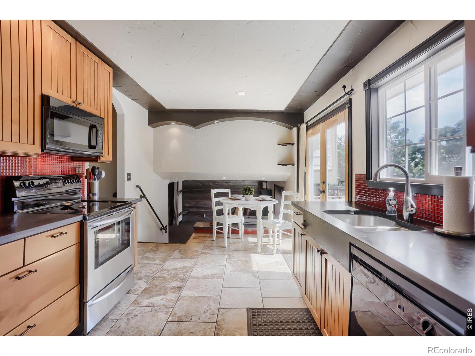 MLS Image #10 for 3643 s newcombe way,denver, Colorado
