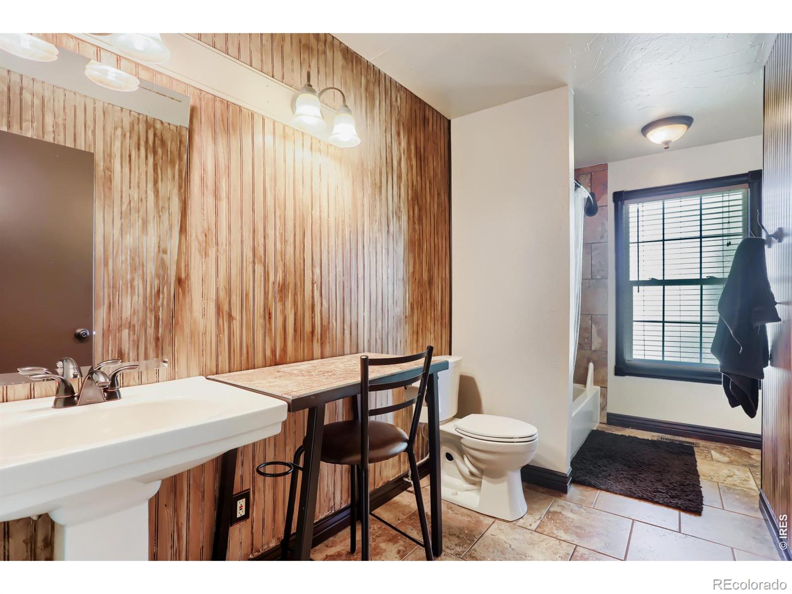MLS Image #15 for 3643 s newcombe way,denver, Colorado