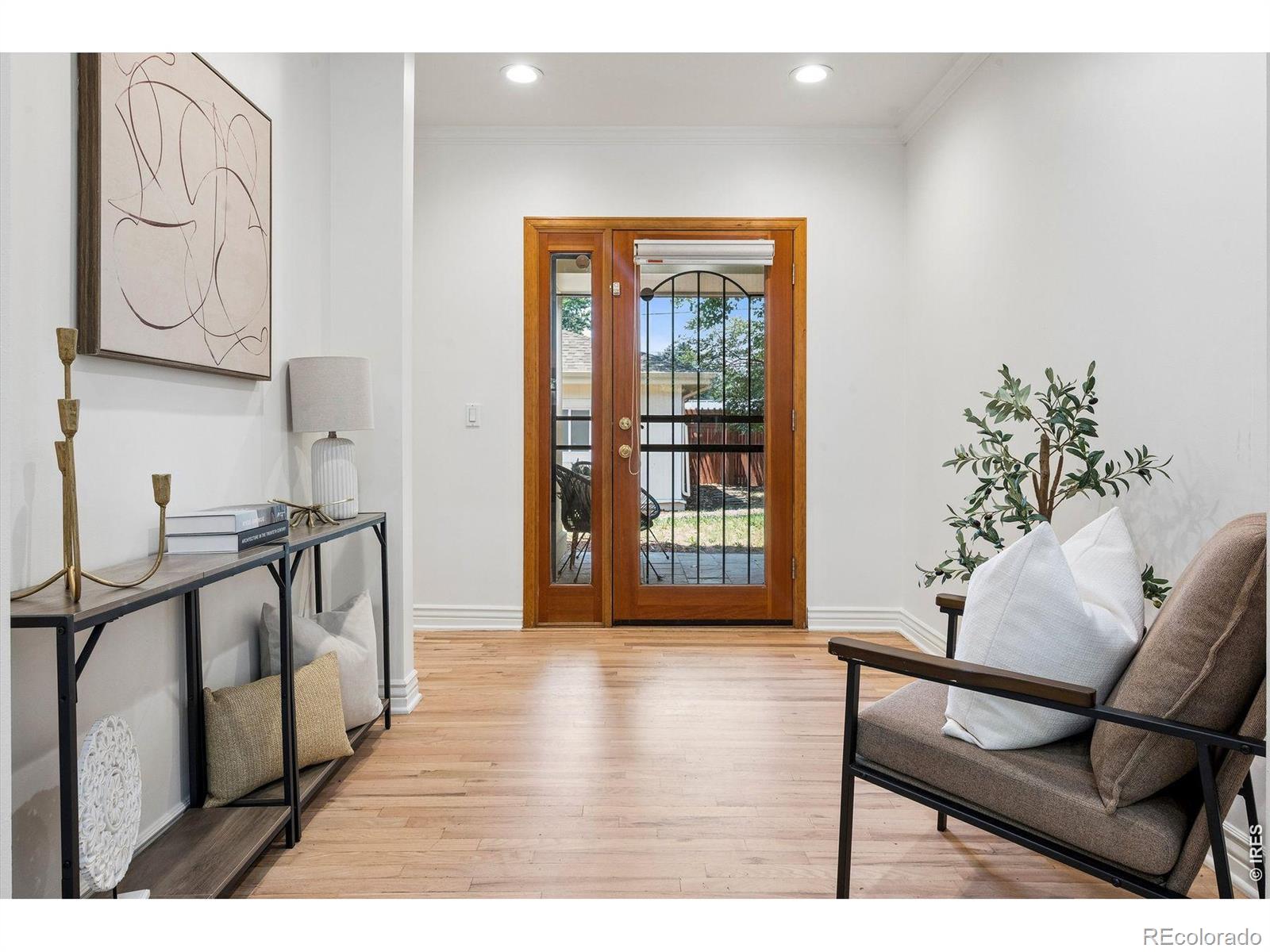 MLS Image #12 for 1141  elm street,denver, Colorado