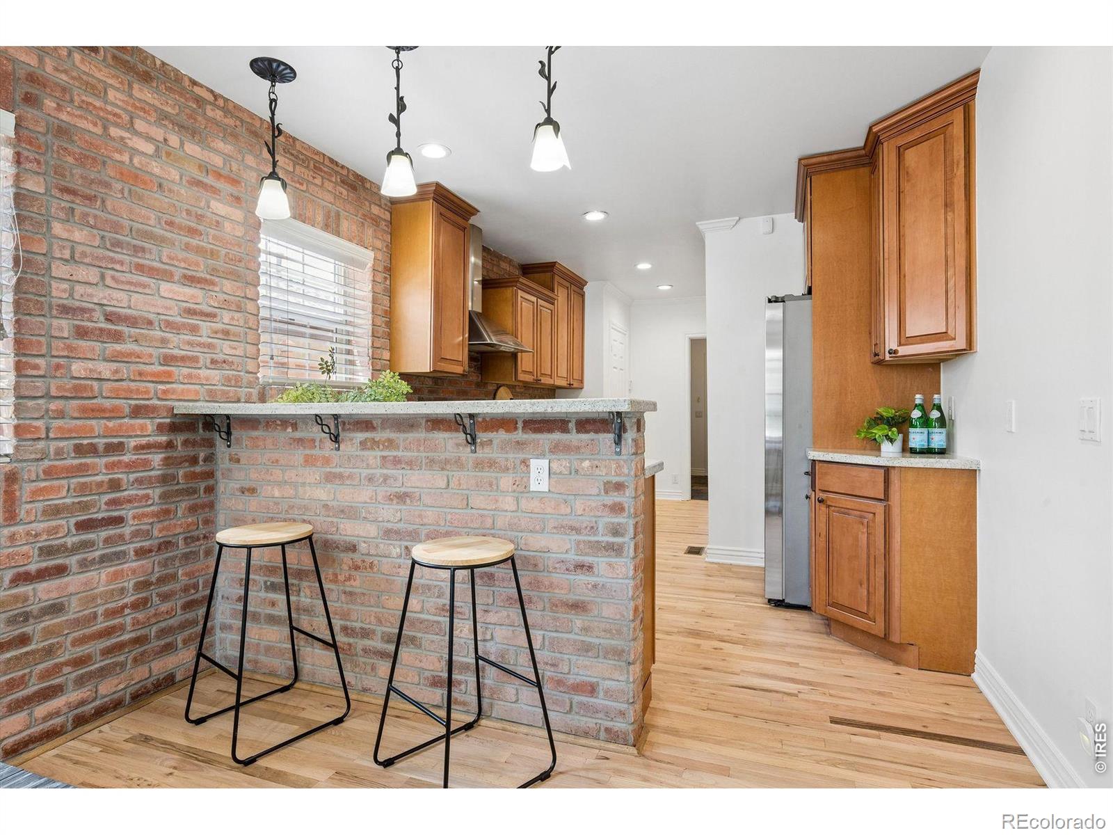 MLS Image #8 for 1141  elm street,denver, Colorado