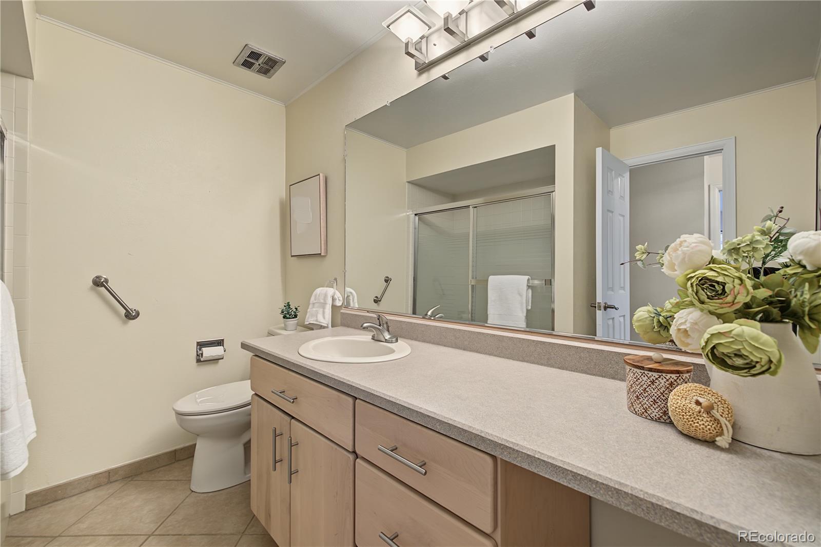 MLS Image #25 for 2532 s yarrow street,lakewood, Colorado