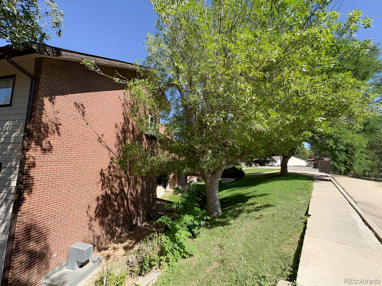 MLS Image #15 for 14652 e 2nd avenue,aurora, Colorado