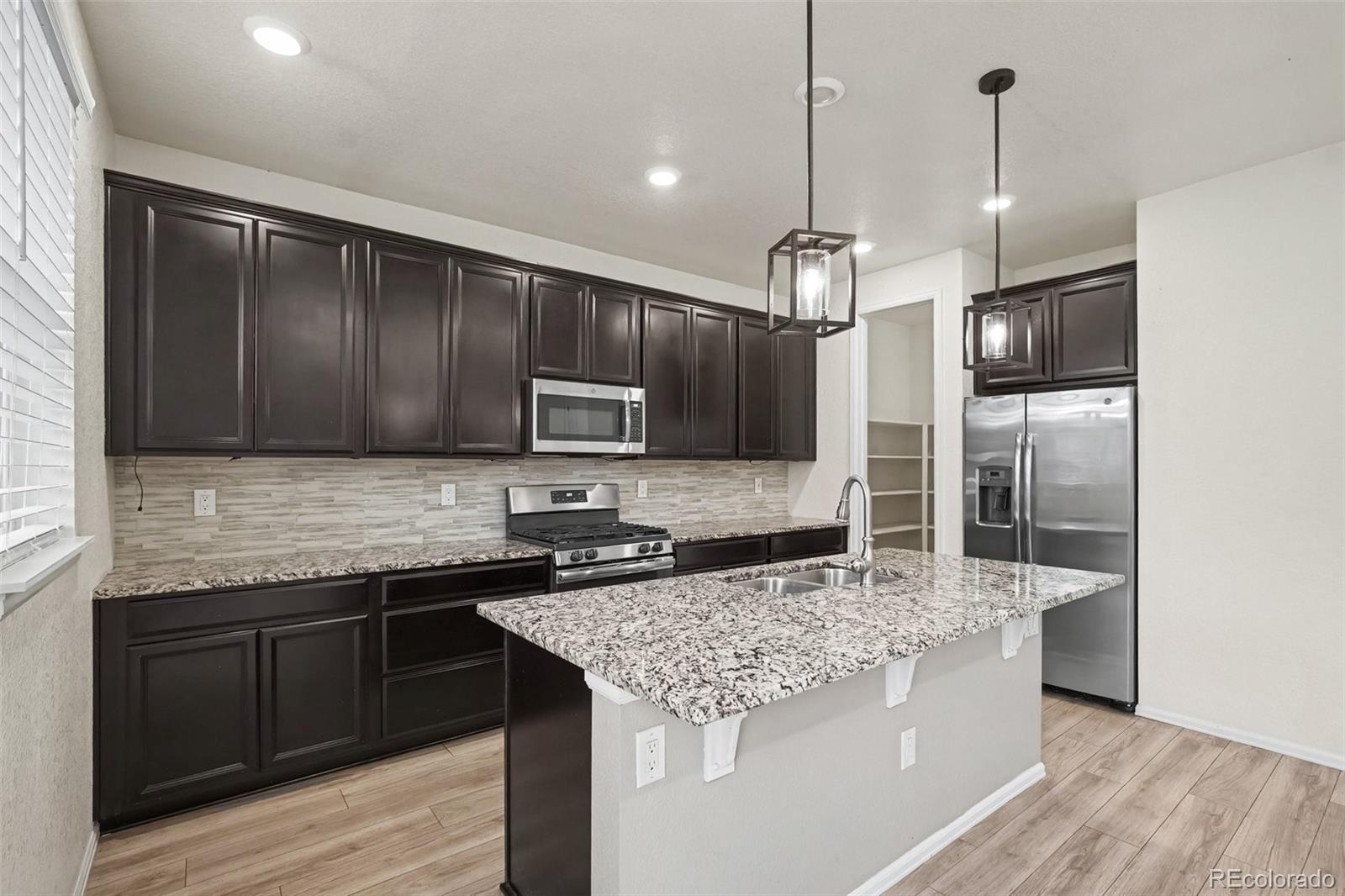 MLS Image #1 for 10931  uvalda street,commerce city, Colorado