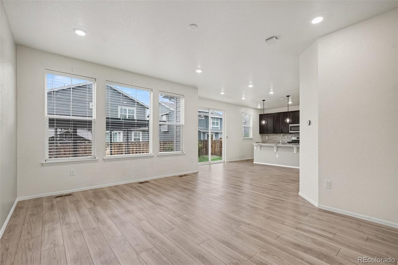 MLS Image #9 for 10931  uvalda street,commerce city, Colorado