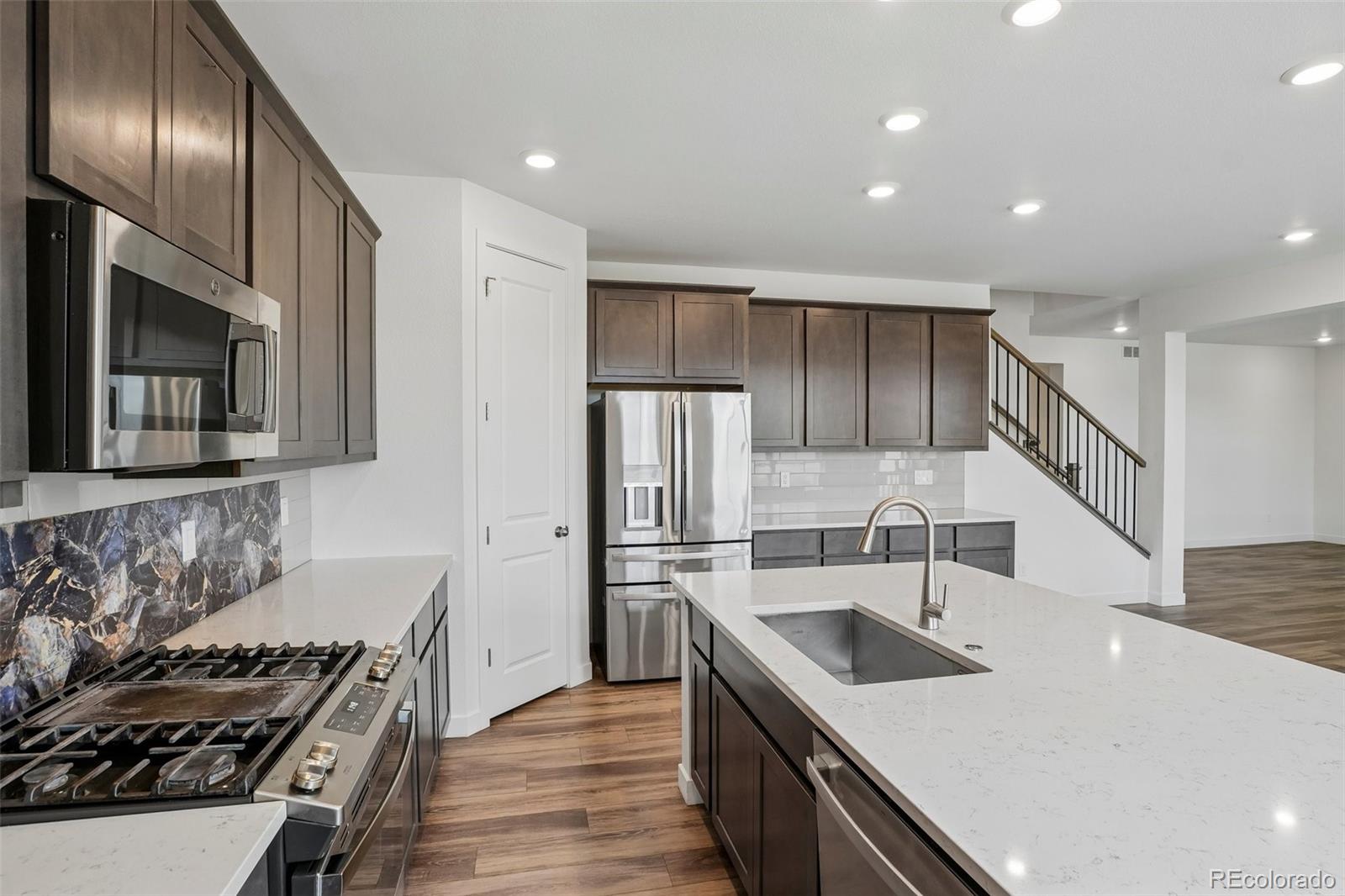 MLS Image #11 for 8178  mount kataka street,littleton, Colorado