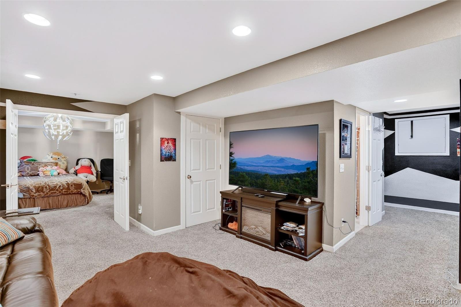 MLS Image #33 for 13200  elizabeth street,thornton, Colorado