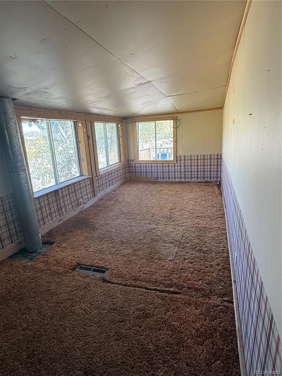 MLS Image #11 for 604  park street,hot sulphur springs, Colorado