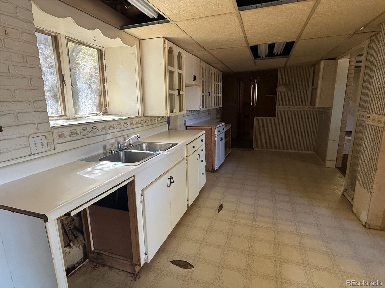 MLS Image #4 for 604  park street,hot sulphur springs, Colorado