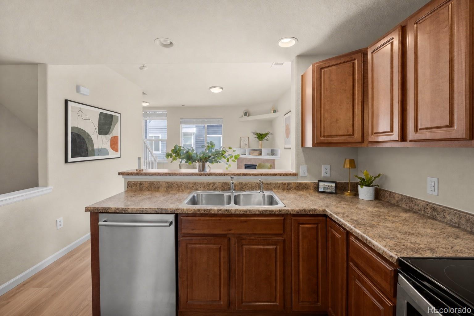 MLS Image #4 for 8751  pearl street,thornton, Colorado