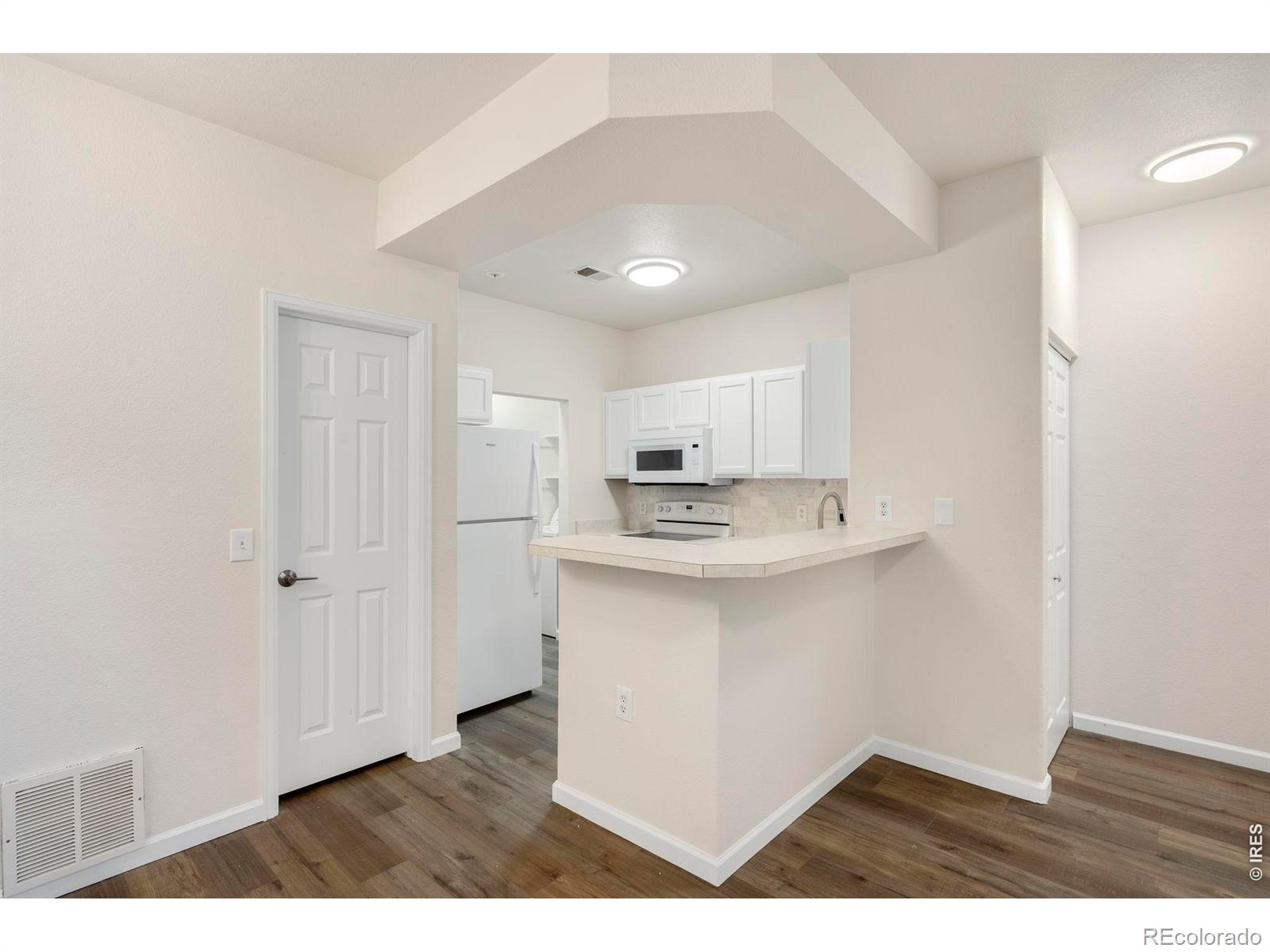 MLS Image #11 for 4545  wheaton drive,fort collins, Colorado