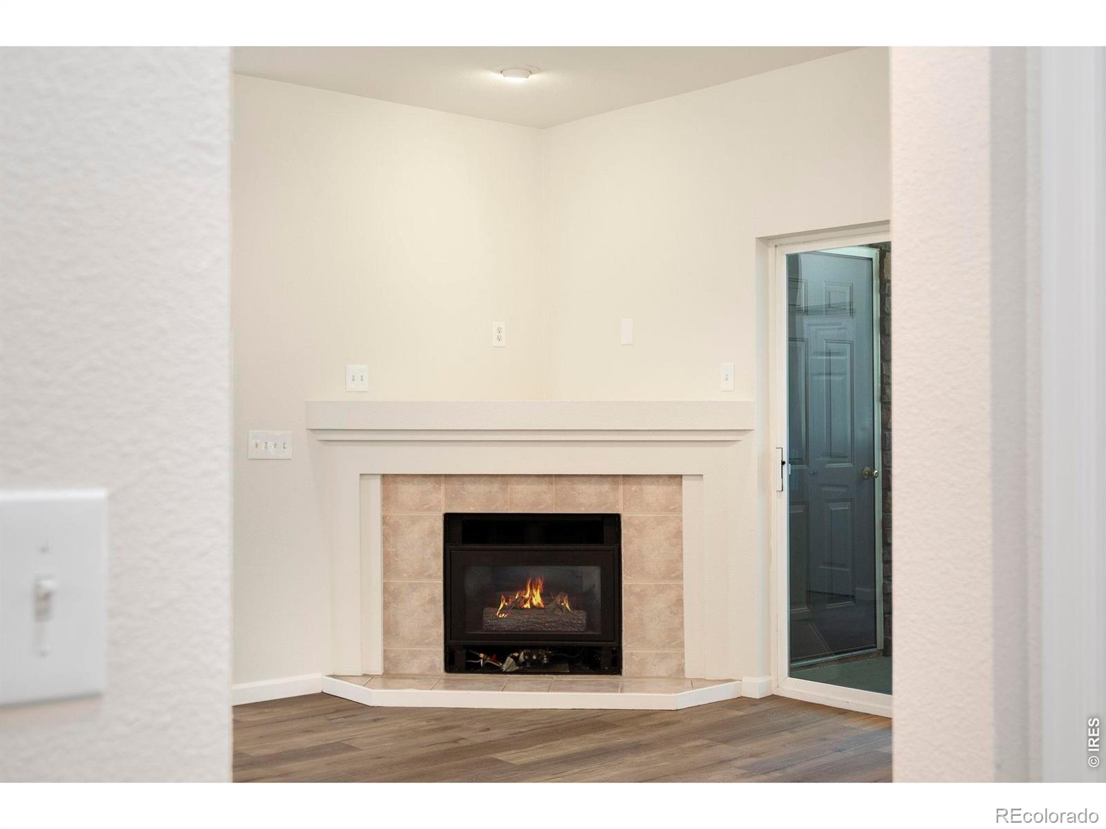 MLS Image #4 for 4545  wheaton drive,fort collins, Colorado