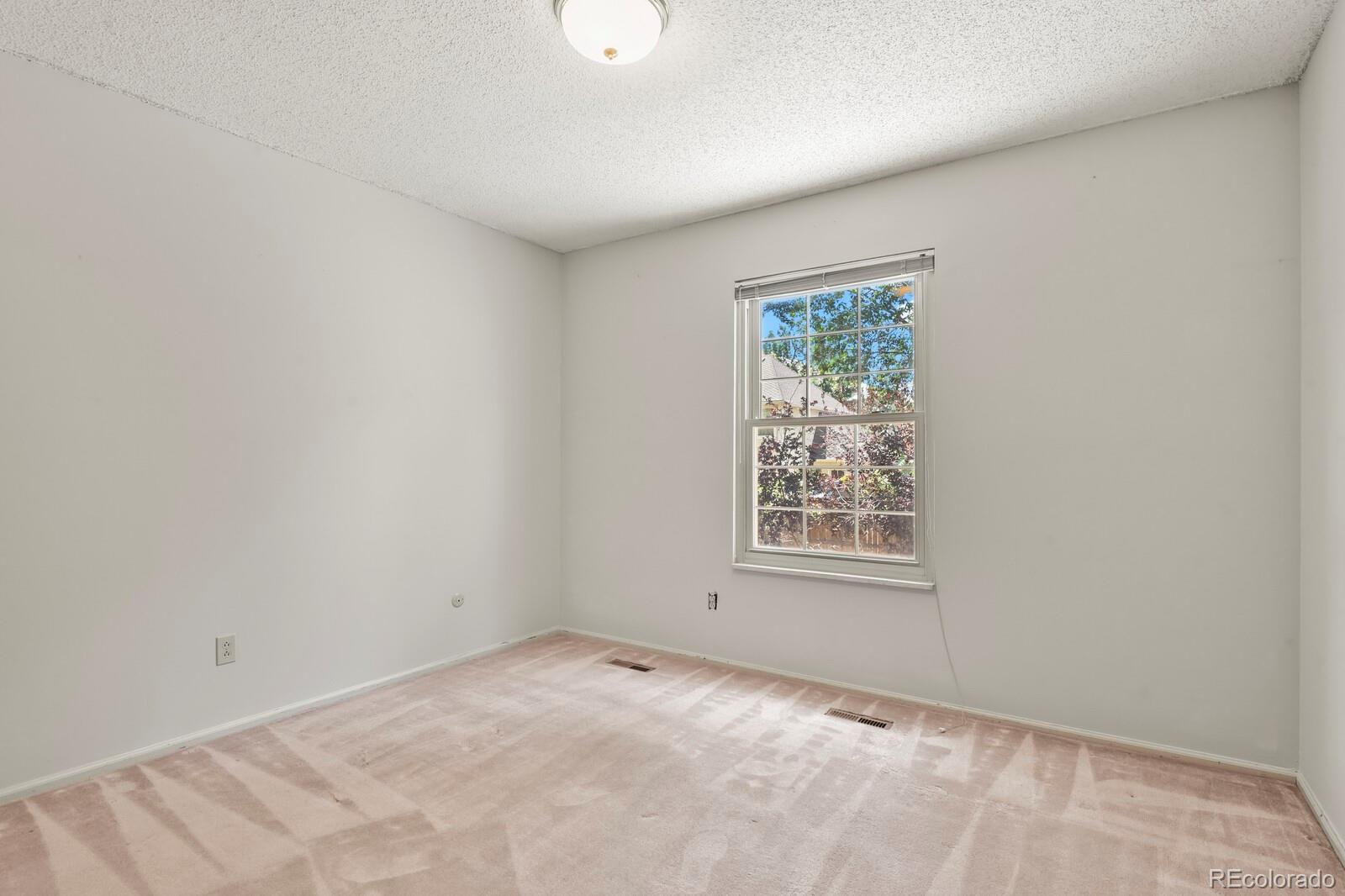 MLS Image #15 for 12506 e vassar drive,aurora, Colorado