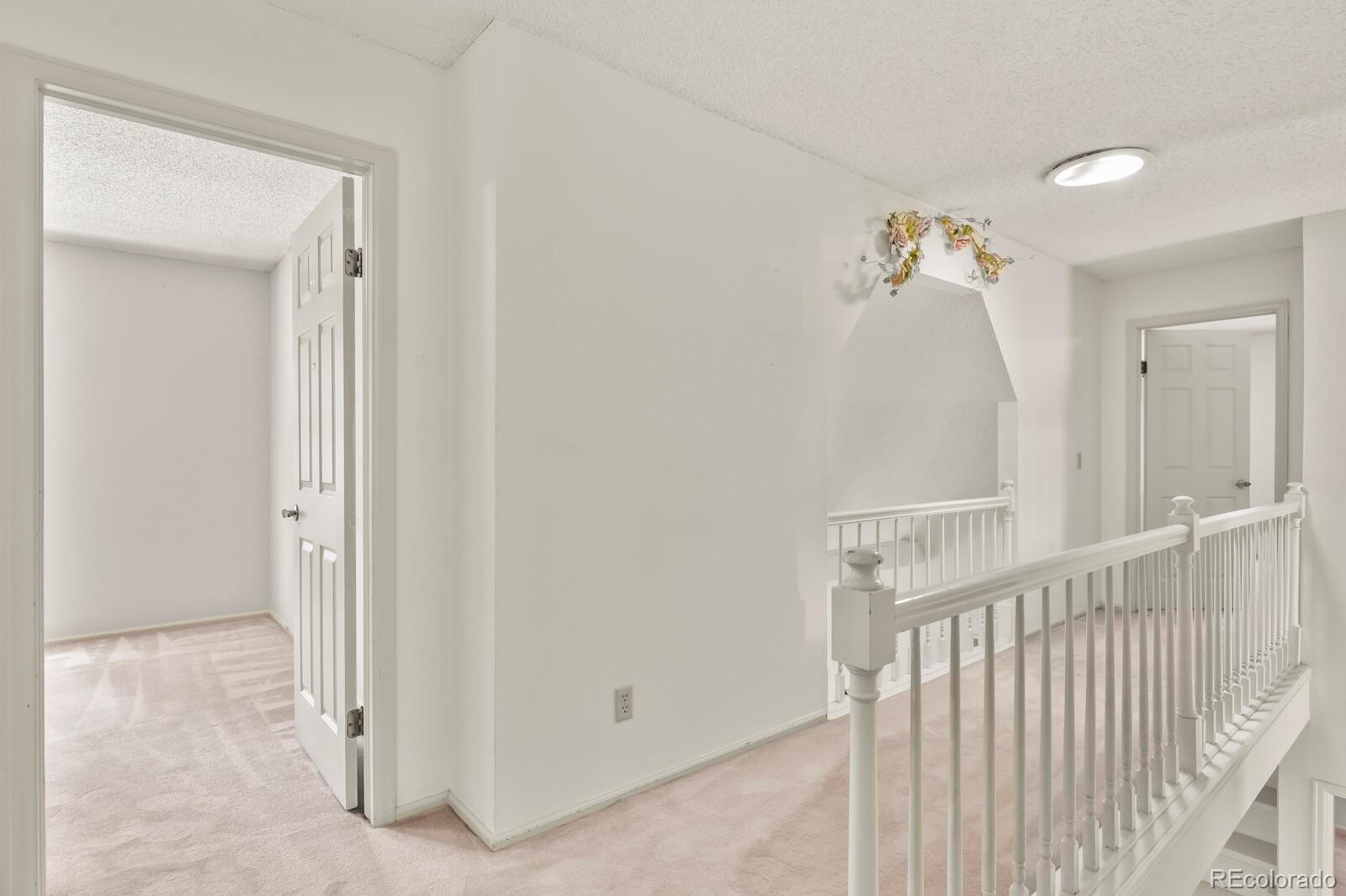 MLS Image #9 for 12506 e vassar drive,aurora, Colorado