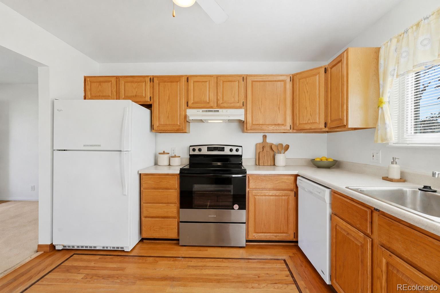 MLS Image #3 for 11521  gilpin street,northglenn, Colorado