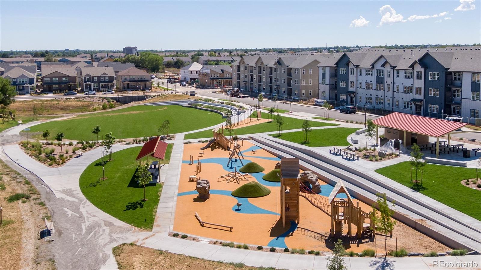 MLS Image #15 for 1418 s boston court,denver, Colorado