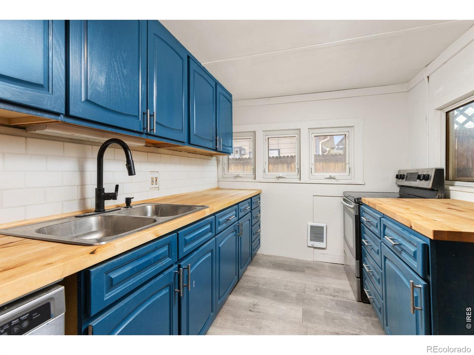MLS Image #16 for 147 e 1st street,nederland, Colorado
